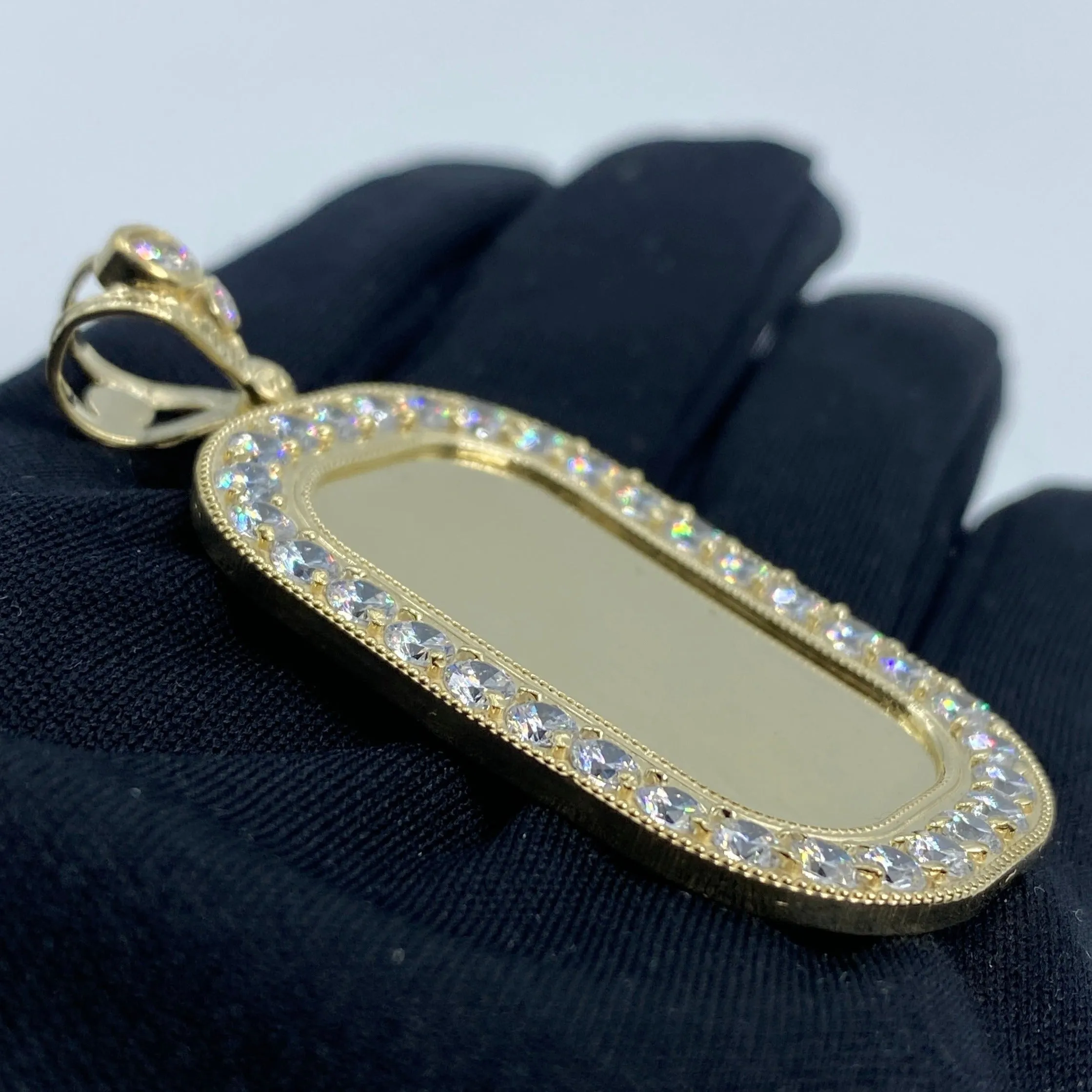 10K Rounded Rectangle Picture Photo Pendant