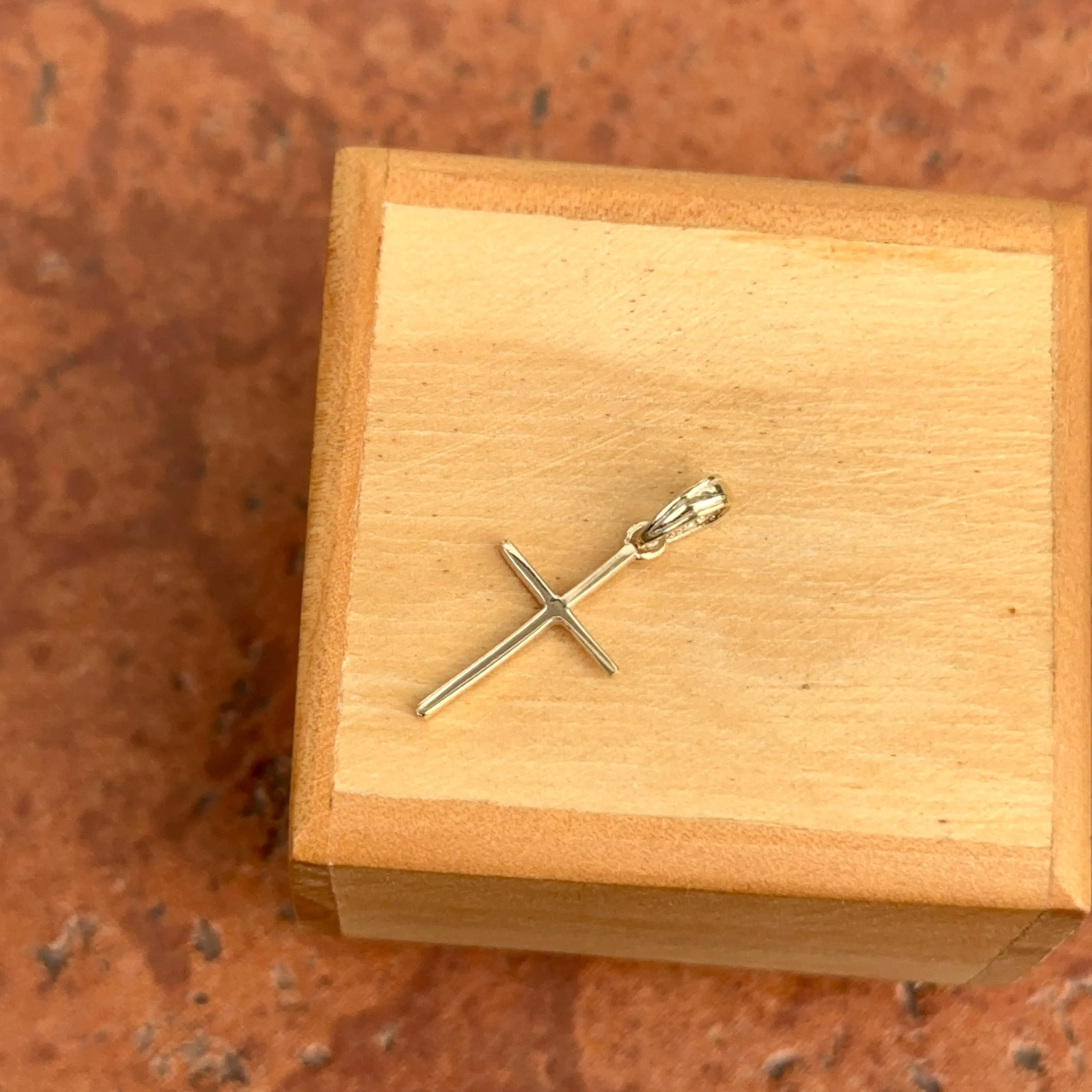10KT Yellow Gold Thin Sleek Cross Pendant Charm 19mm