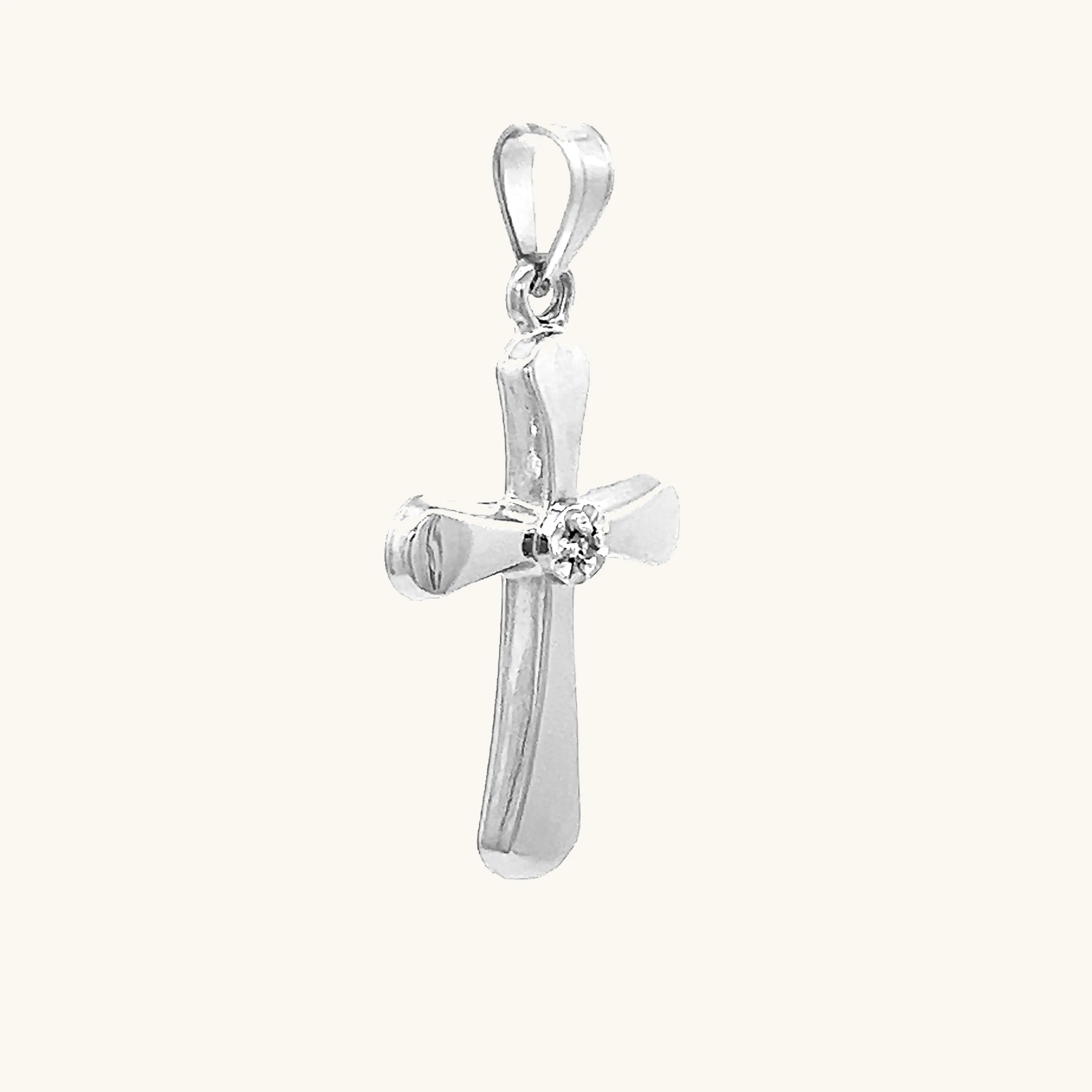 14K GOLD ROUNDED DIAMOND CROSS PENDANT