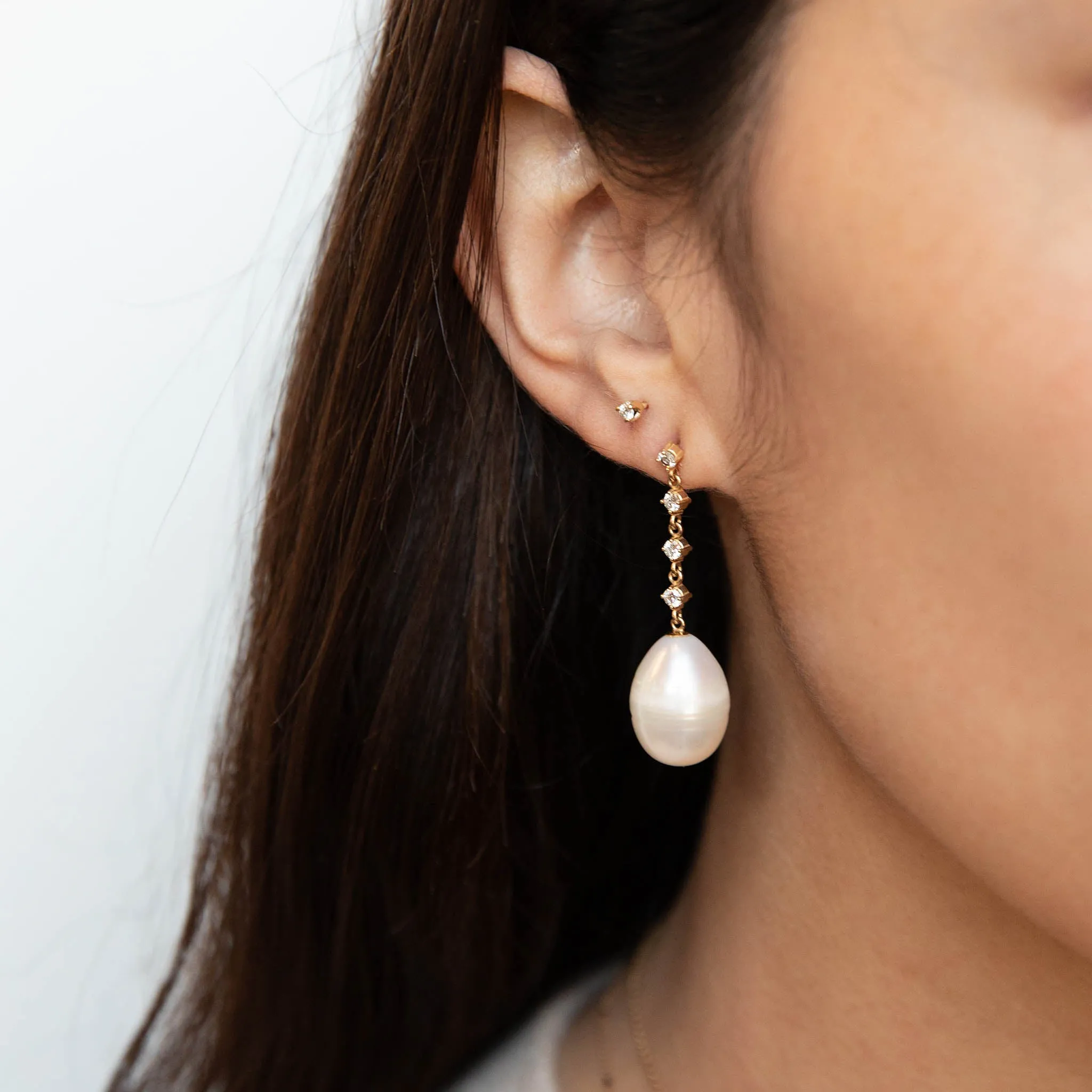 14k Linked Prong Diamond & Baroque Pearl Drop Earrings