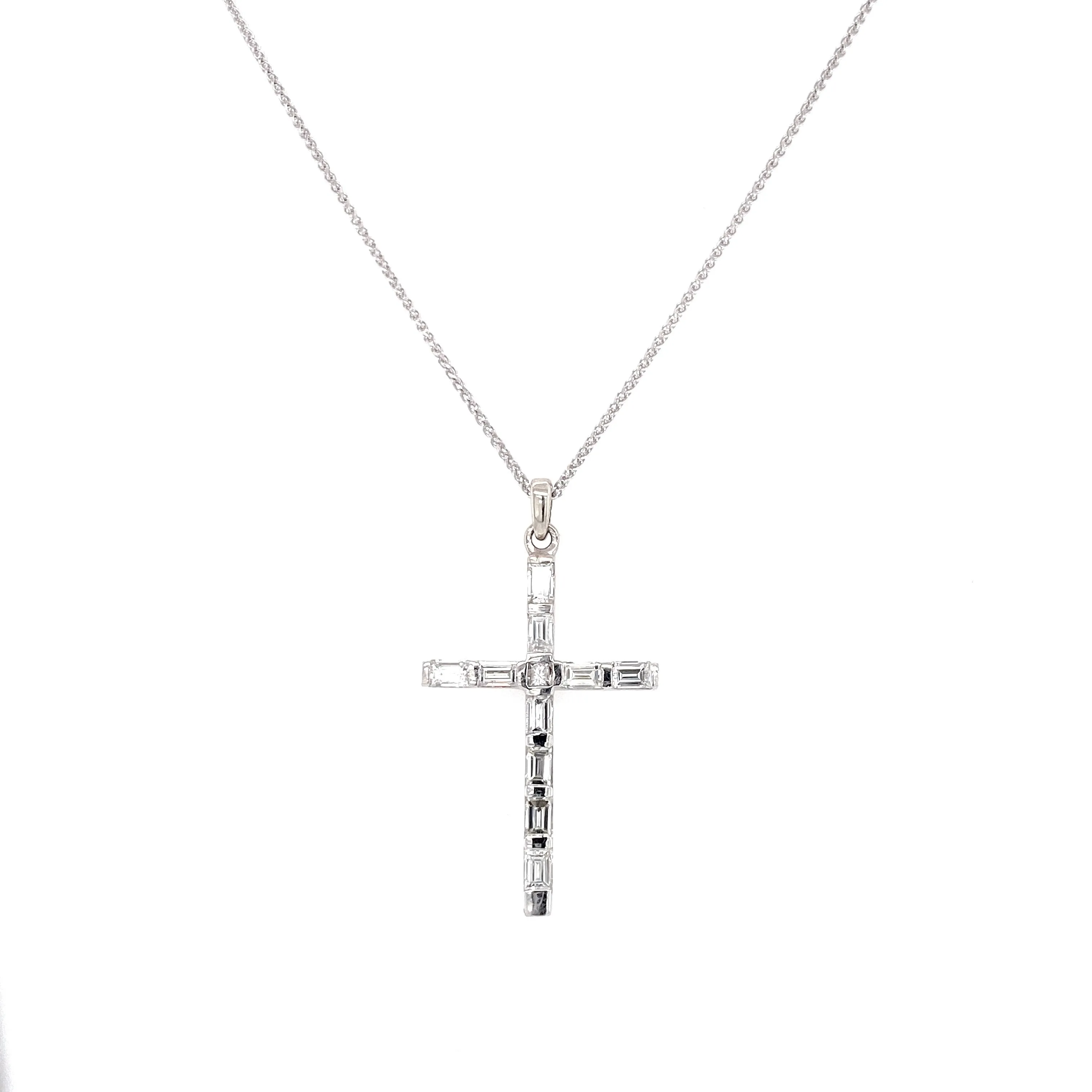 14K White Gold Round Baguette Diamond Cross