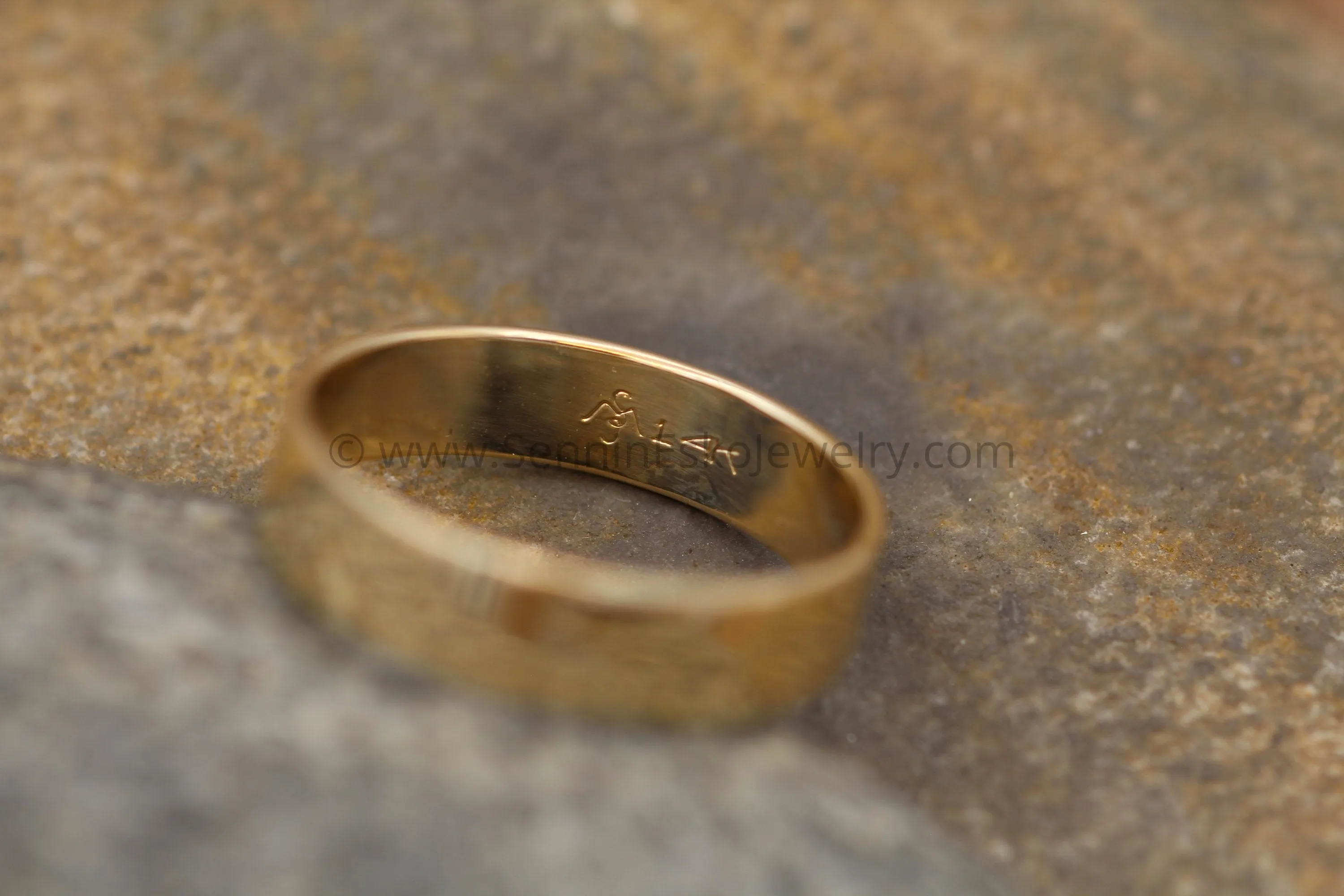 14kt Rose Gold 5x1mm Flat Band - Glossy Finish
