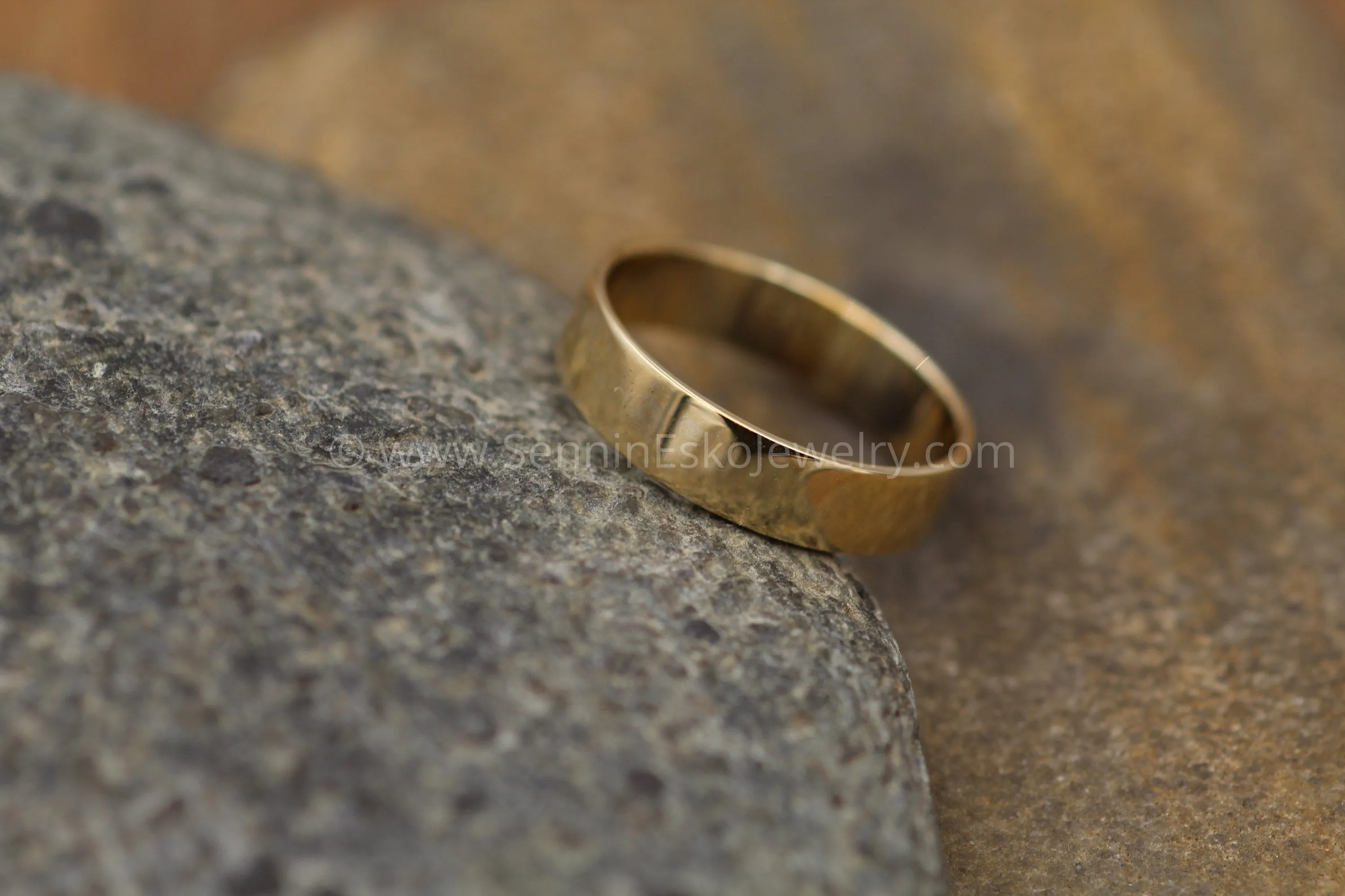 14kt Rose Gold 5x1mm Flat Band - Glossy Finish