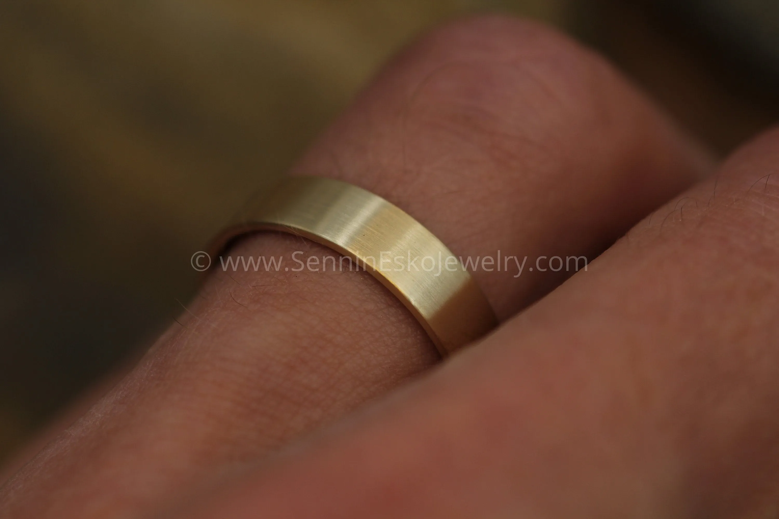 14kt Yellow 5x1mm Flat Band - Matte Finish
