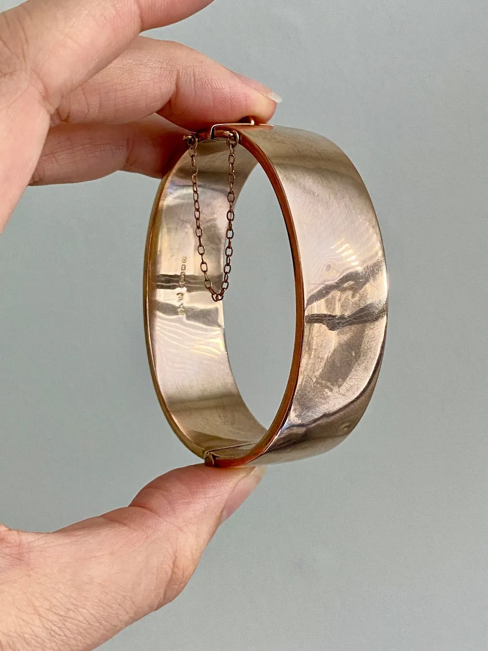 1863 Antique floral engraved wide hinged 9k bangle - Victorian era from Birmingham, England - size 6.8 inch