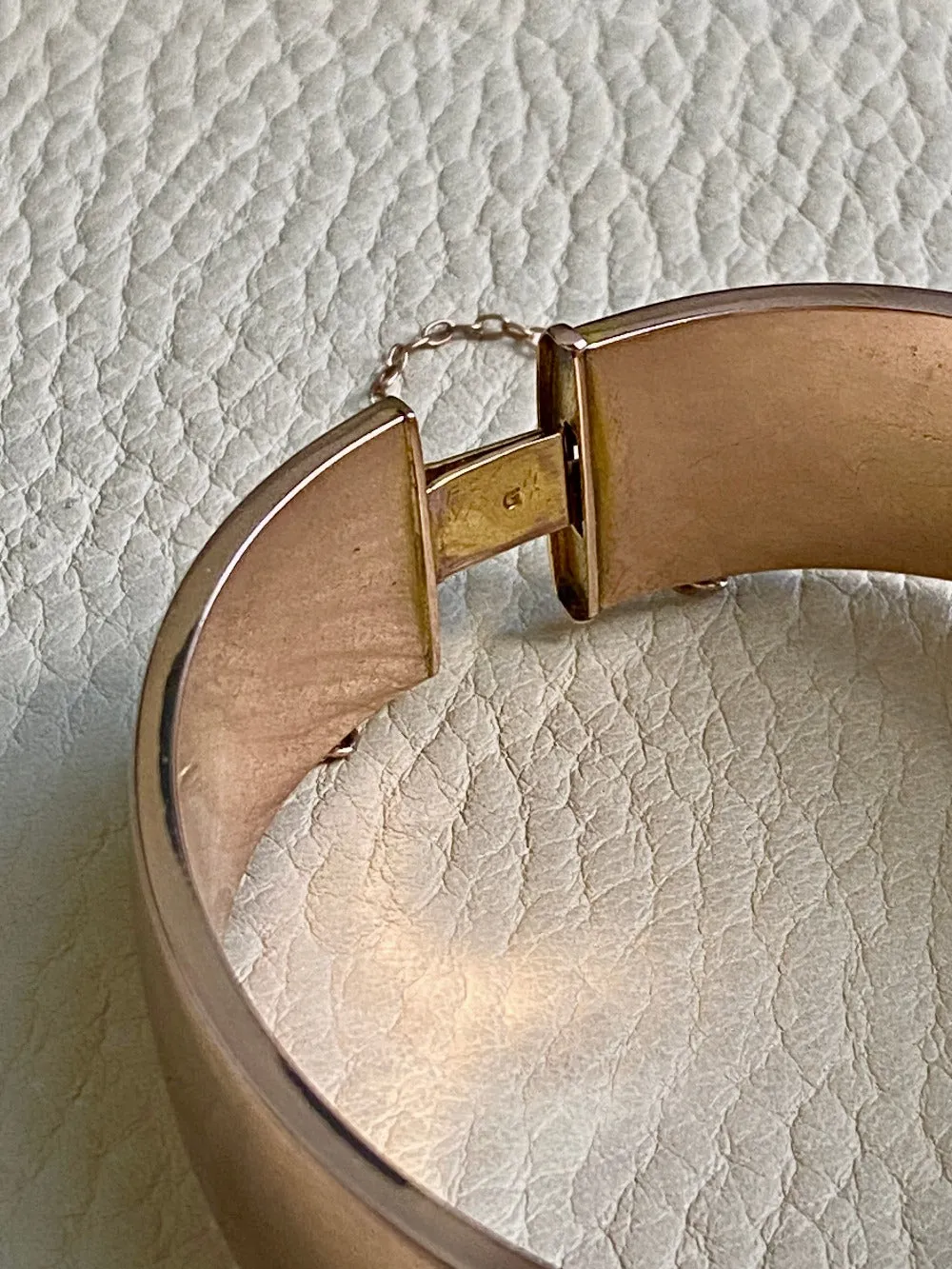 1863 Antique floral engraved wide hinged 9k bangle - Victorian era from Birmingham, England - size 6.8 inch