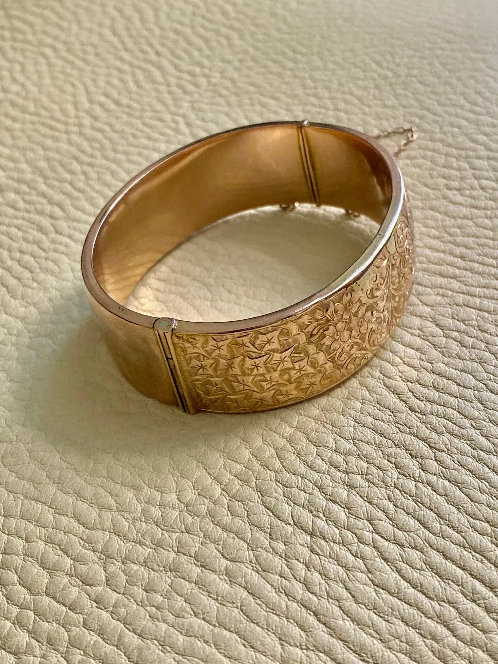 1863 Antique floral engraved wide hinged 9k bangle - Victorian era from Birmingham, England - size 6.8 inch