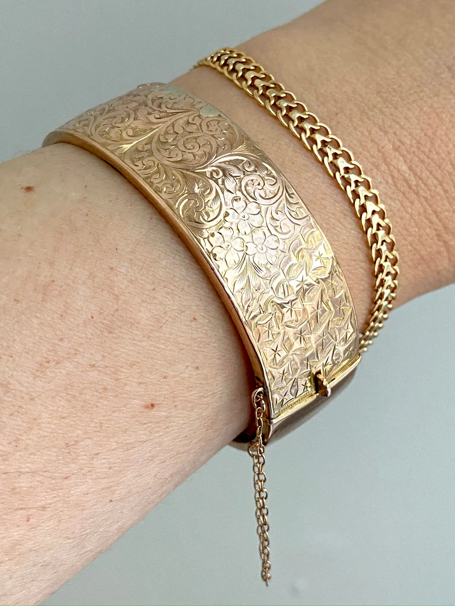 1863 Antique floral engraved wide hinged 9k bangle - Victorian era from Birmingham, England - size 6.8 inch