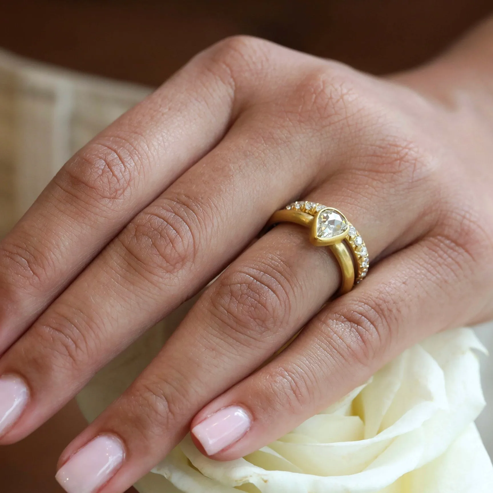 18K Gold & Pave Diamond Rounded Band