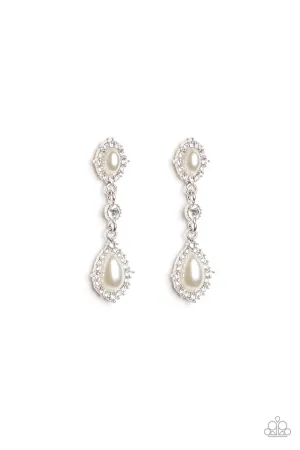 All-GLOWING White Post Earring