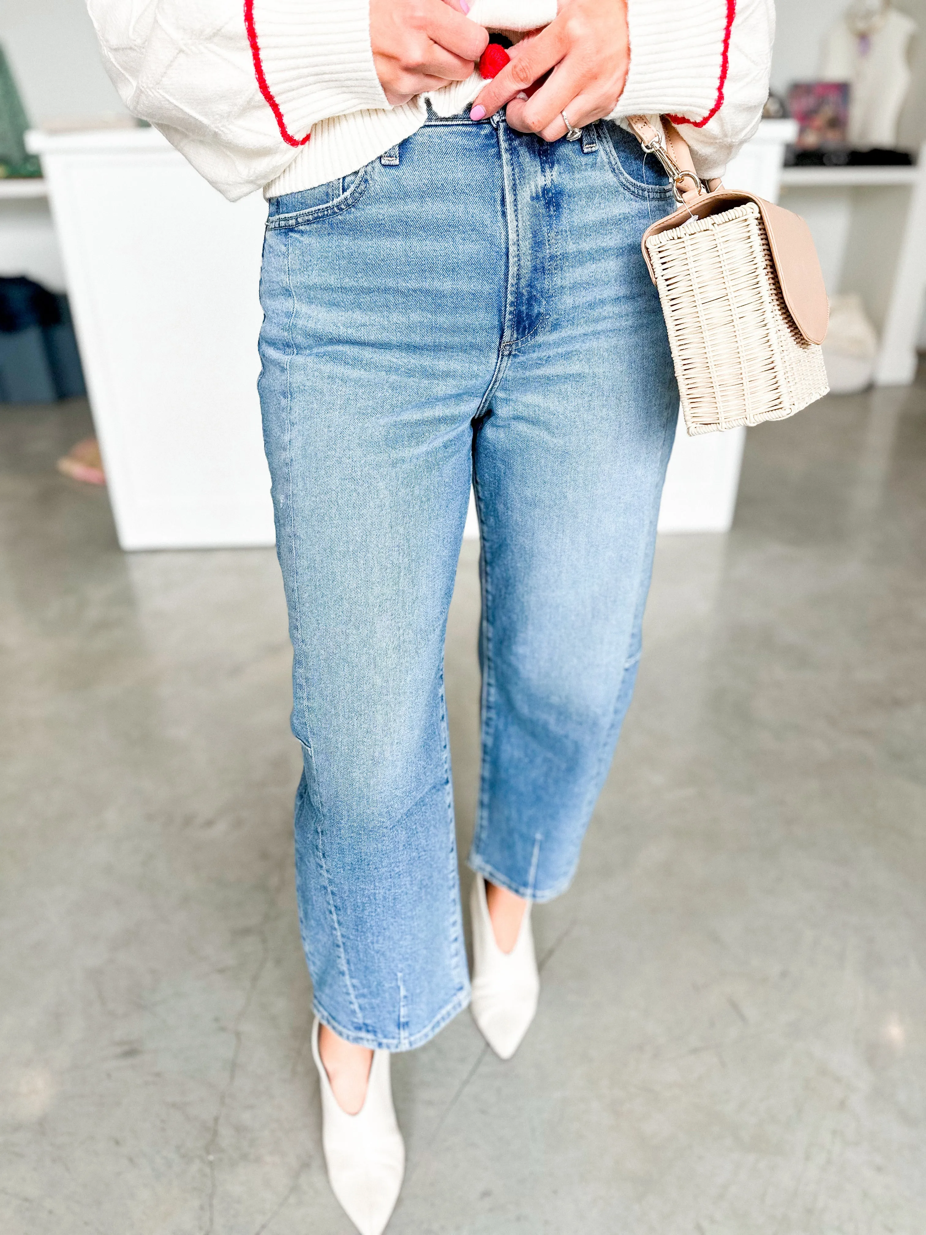 Arched Eli Jean