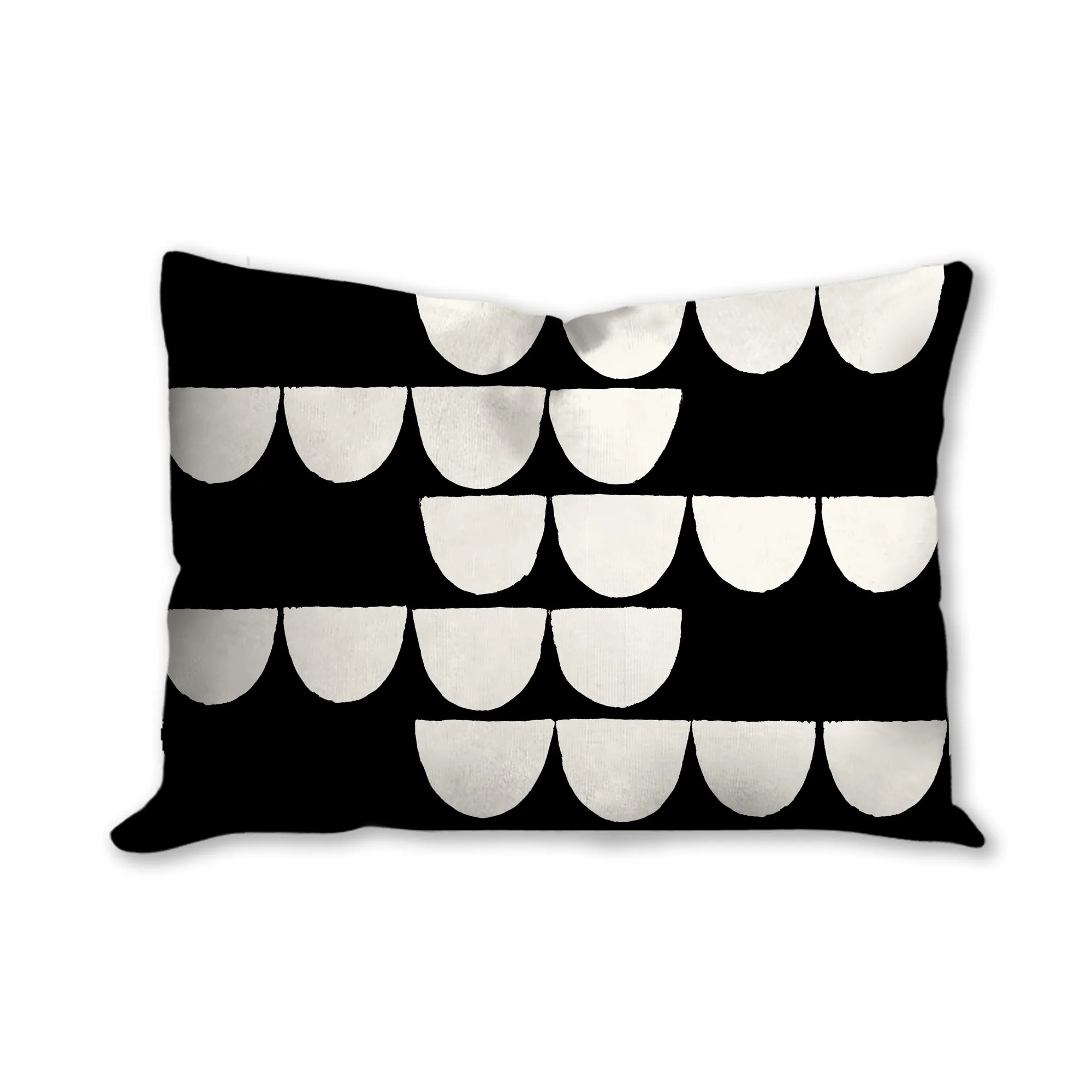 Arched shapes pillow