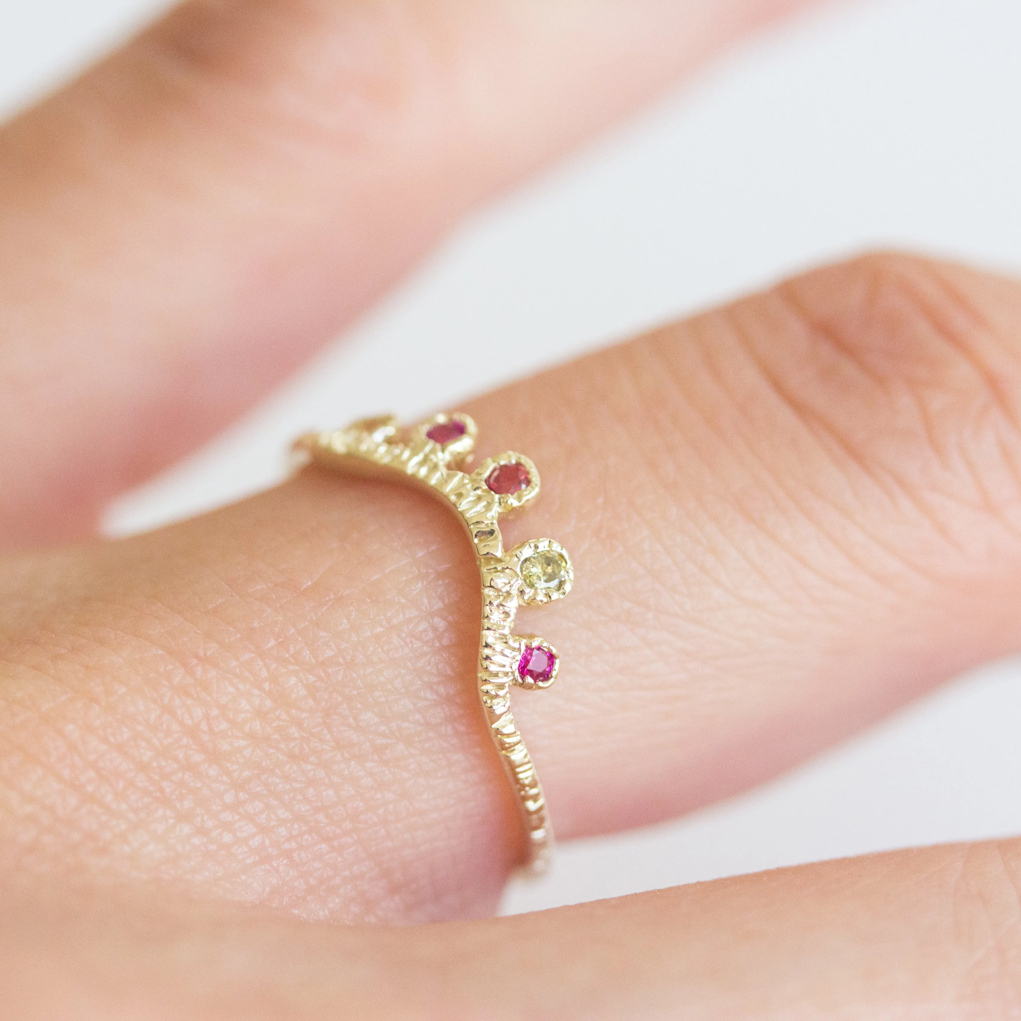 Arco Sapphire   Ruby Ring