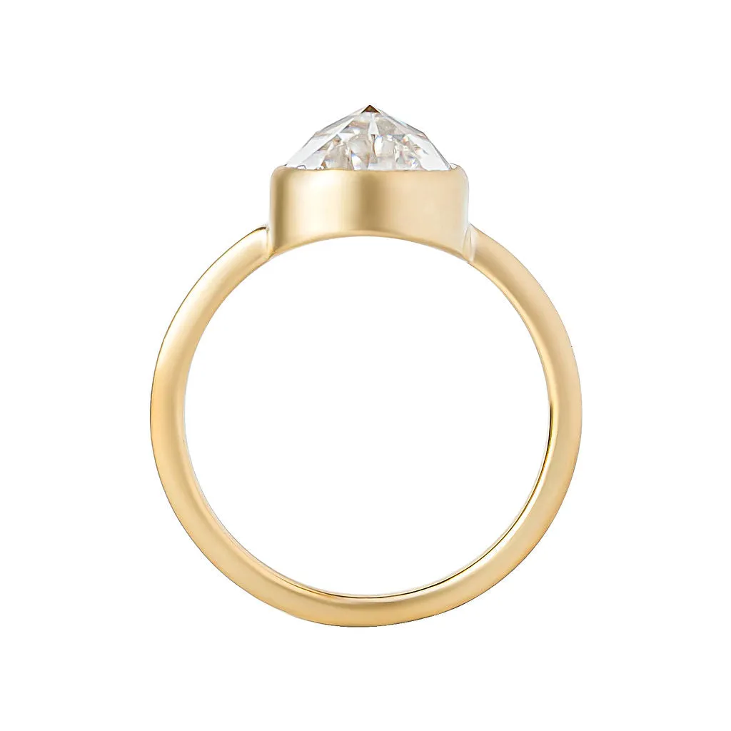 Ava Pear Rose Cut