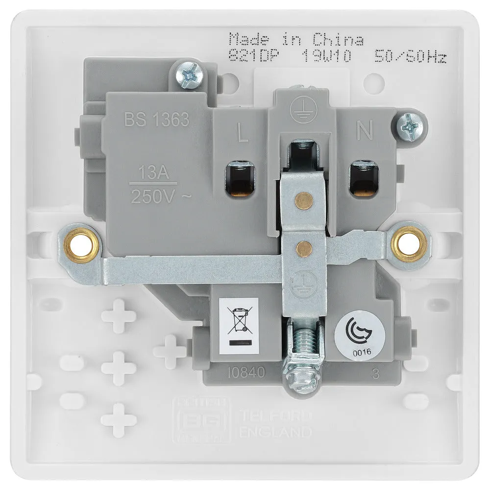 BG 821DPx5 White Round Edge 13A DP Single Socket (5 Pack)