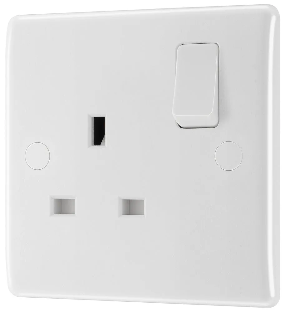 BG 821DPx5 White Round Edge 13A DP Single Socket (5 Pack)