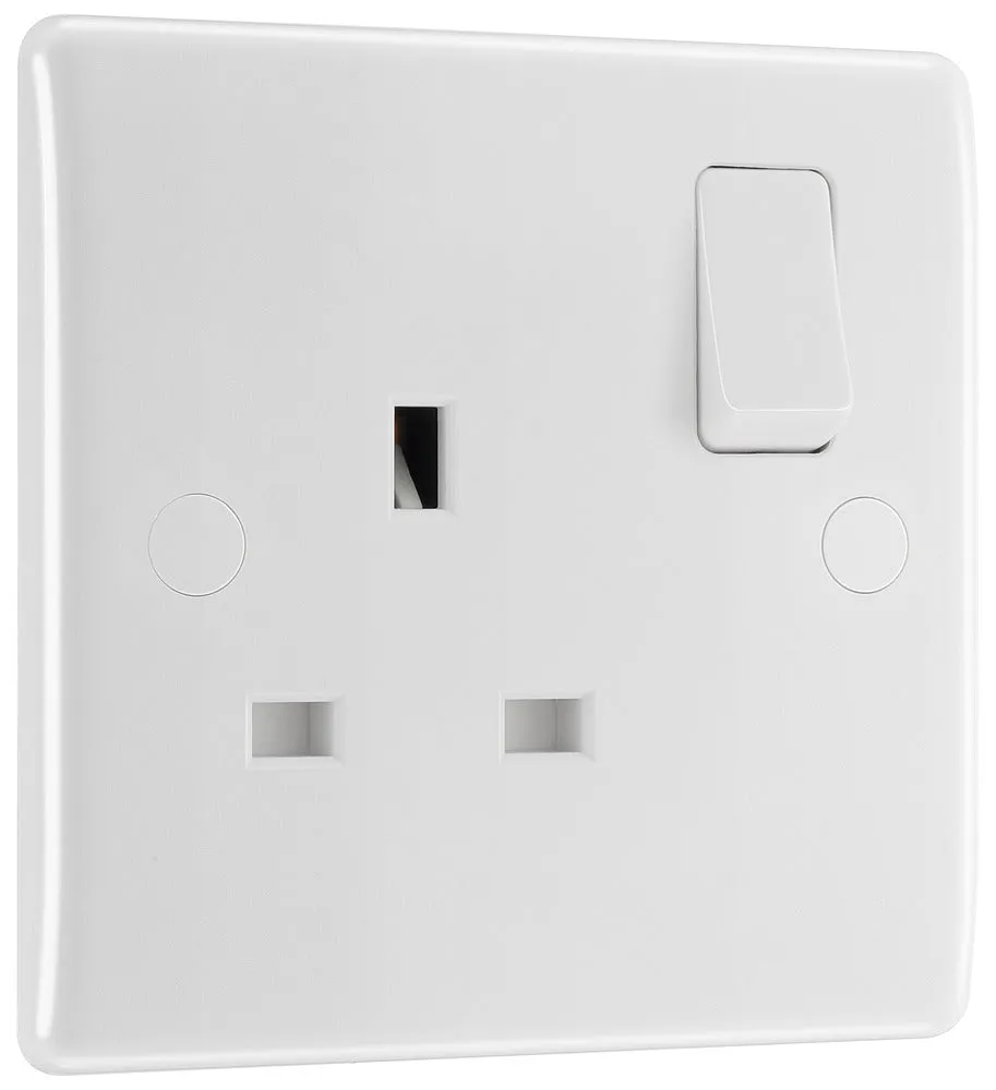 BG 821DPx5 White Round Edge 13A DP Single Socket (5 Pack)