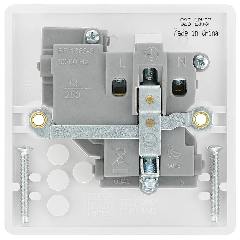 BG 825 White Round Edge 13A Single Switched Socket   Neon