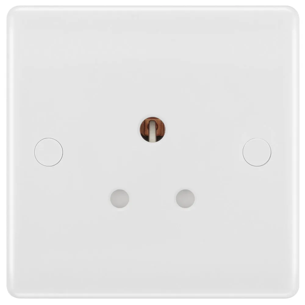 BG 829 White Round Edge Unswitched Round Pin Socket 5A