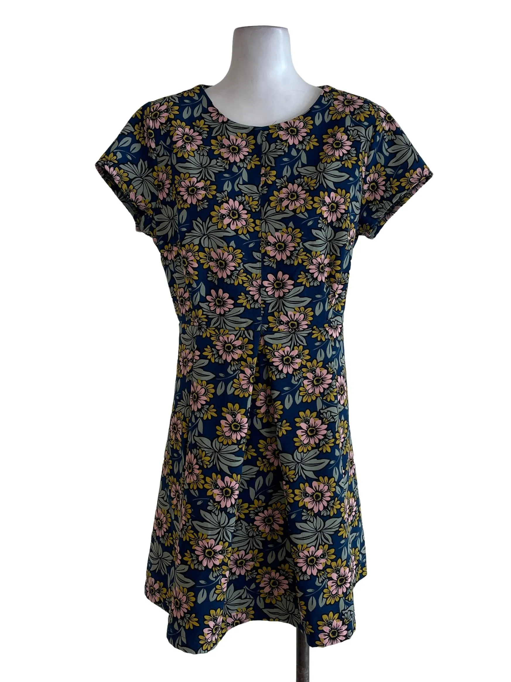 Black Crinkle Rounded Sleeve Dress
