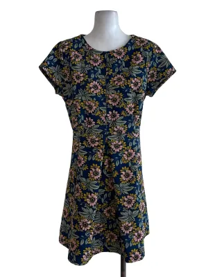 Black Crinkle Rounded Sleeve Dress