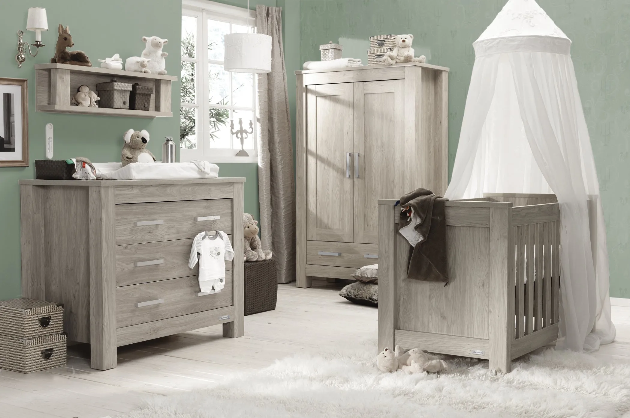 BORDEAUX ASH WARDROBE
