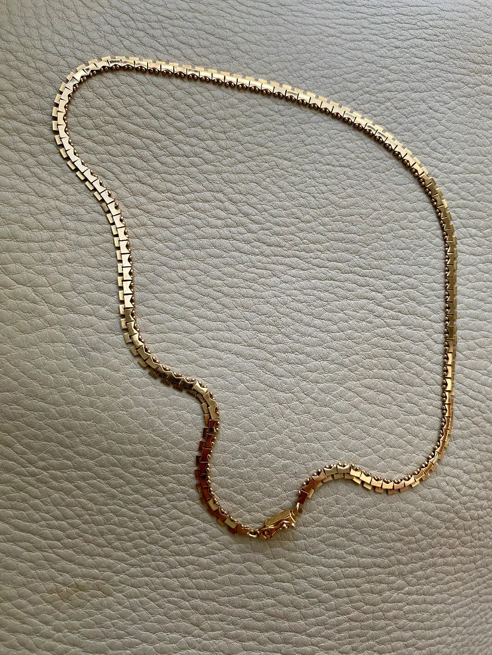 BREATHTAKING gold link necklace - solid 18k gold - Italian vintage