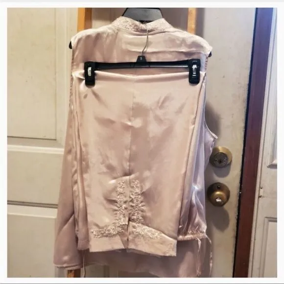 Cabernet sleepwear beige sleeveless pajama set