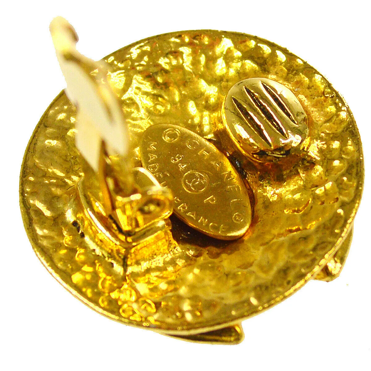 CHANEL CC Quilted Button Motif Earrings Gold-Tone Clip-On 94P AK16826b
