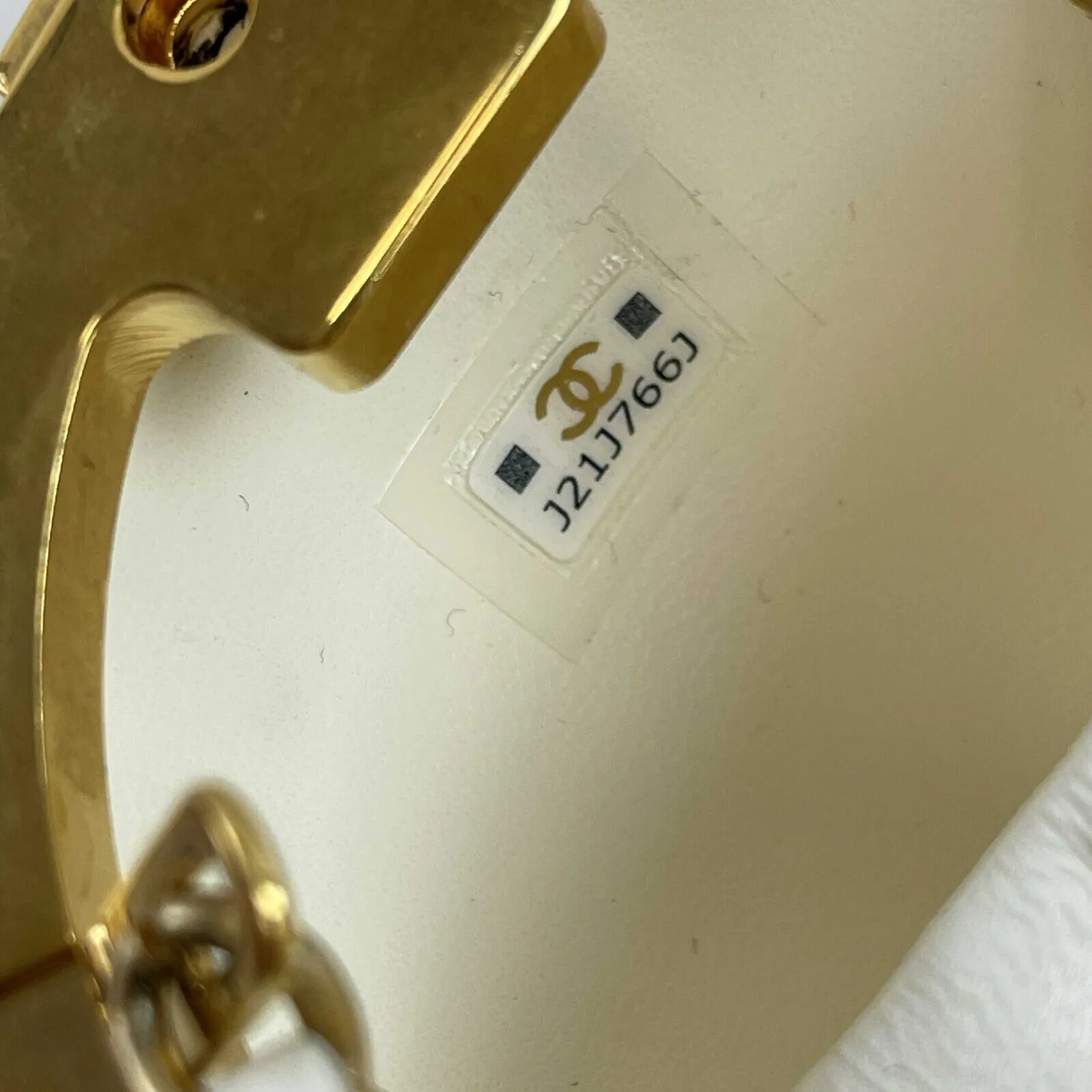 Chanel Paris Coco Sphere Minaudiere Chain Clutch Handbag White Crossbody 2022