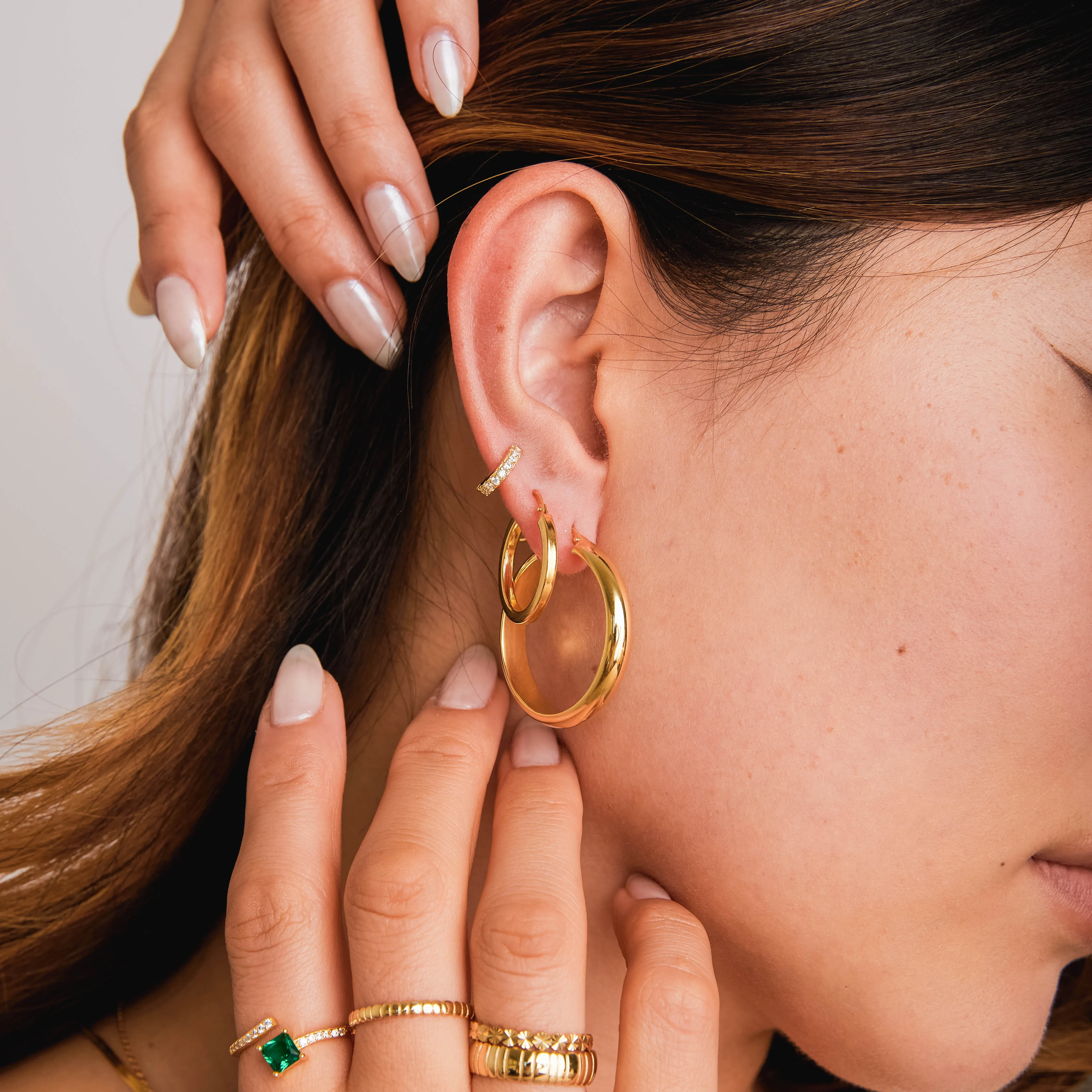 Chunky Rounded Hoops