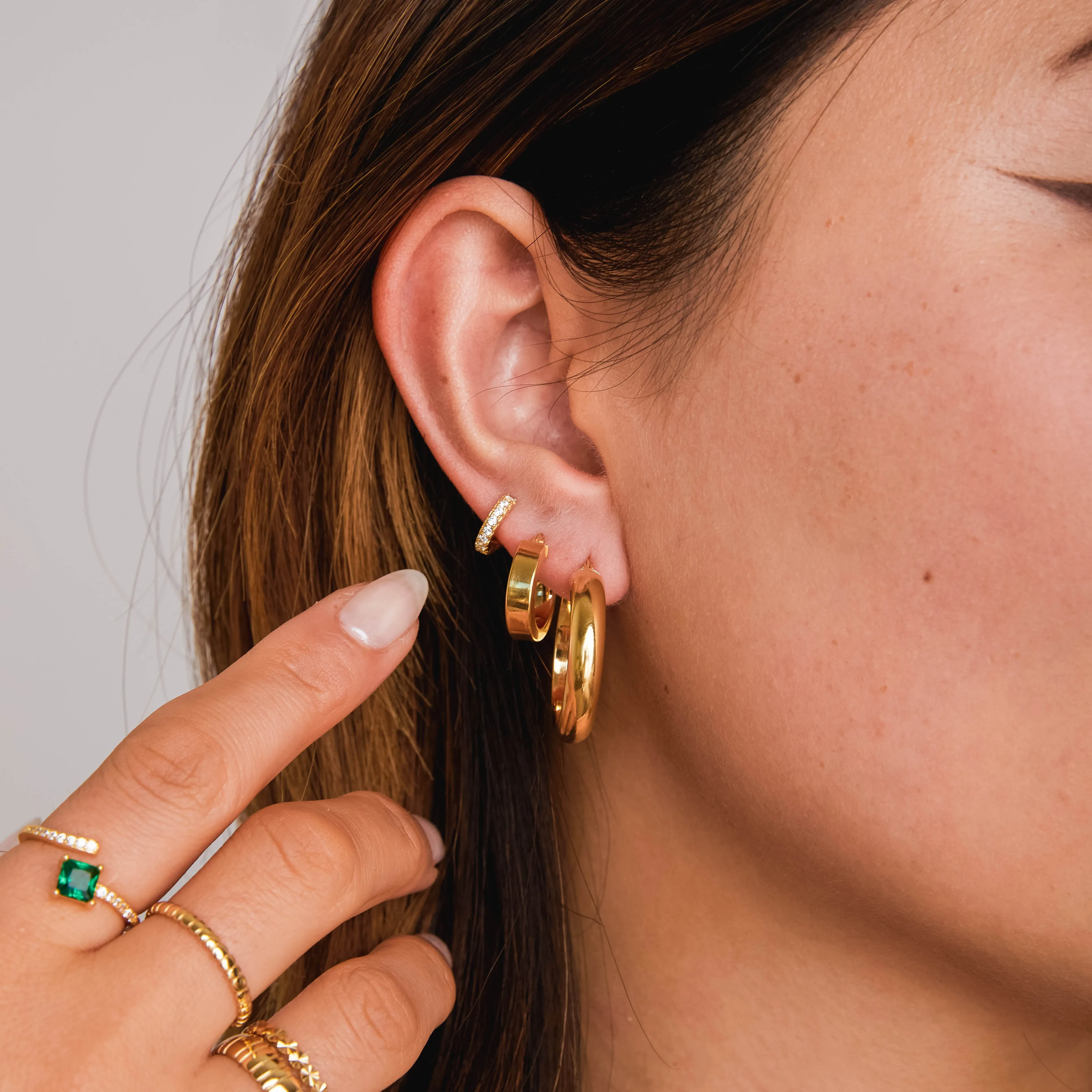 Chunky Rounded Hoops