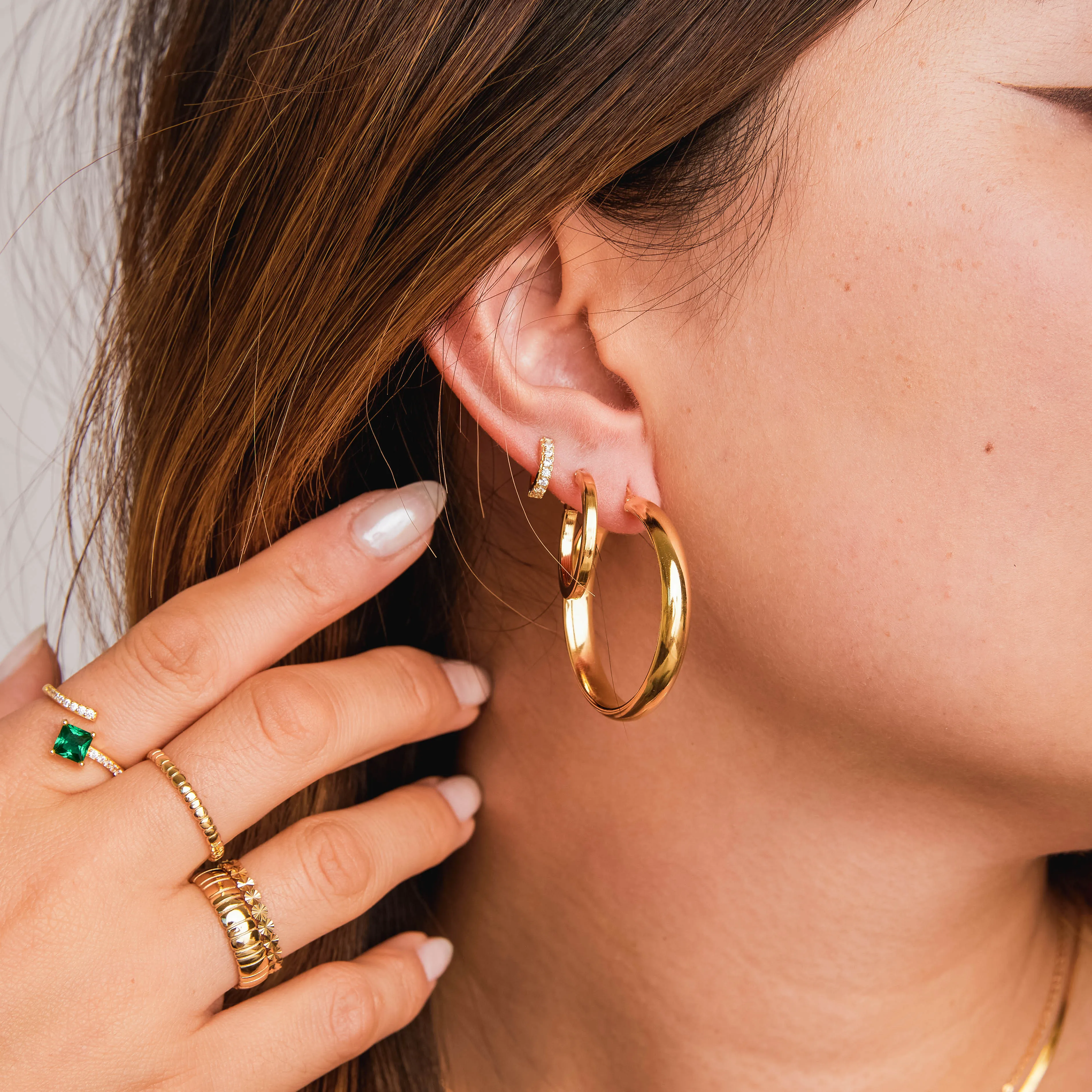Chunky Rounded Hoops