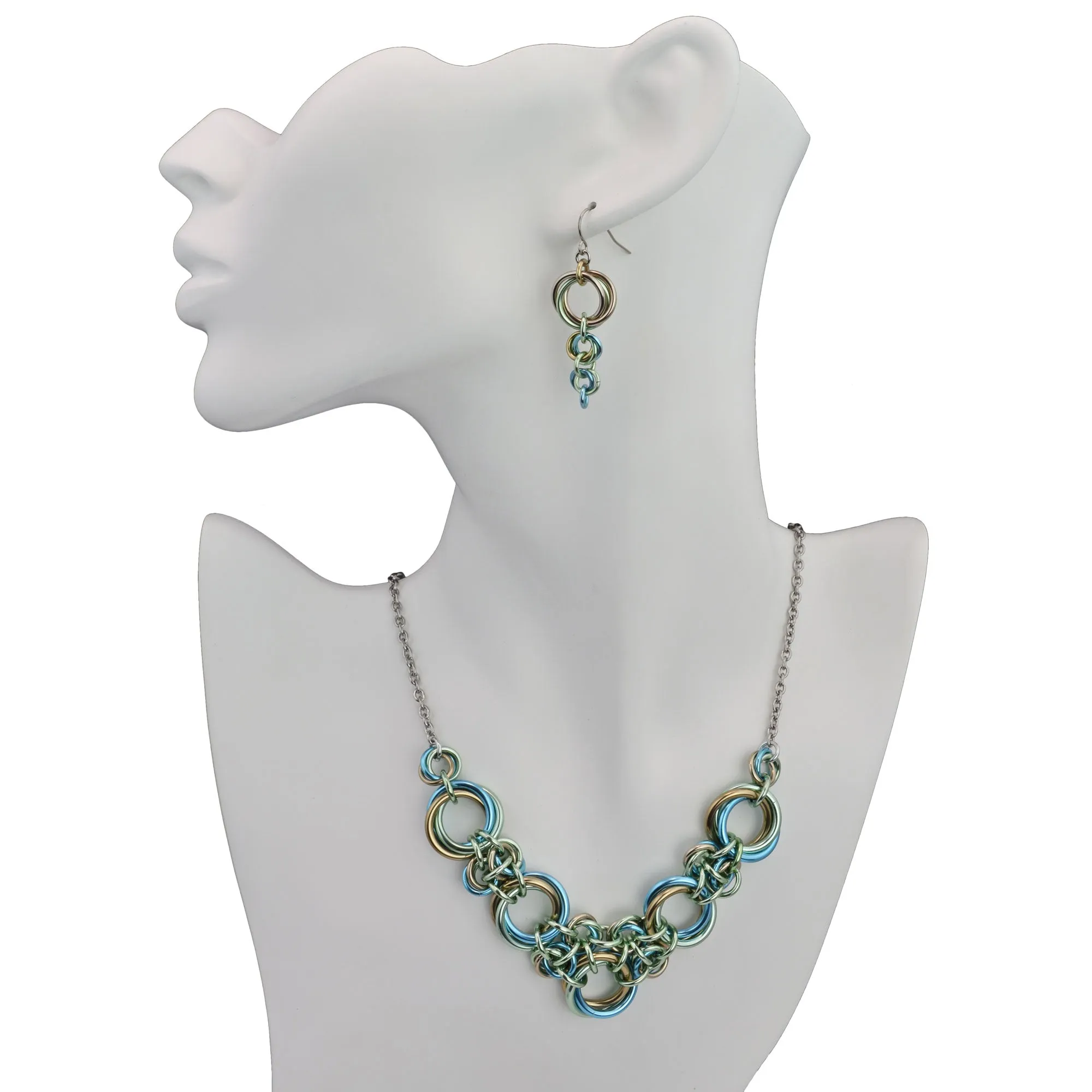 Comet Earrings - Seashell