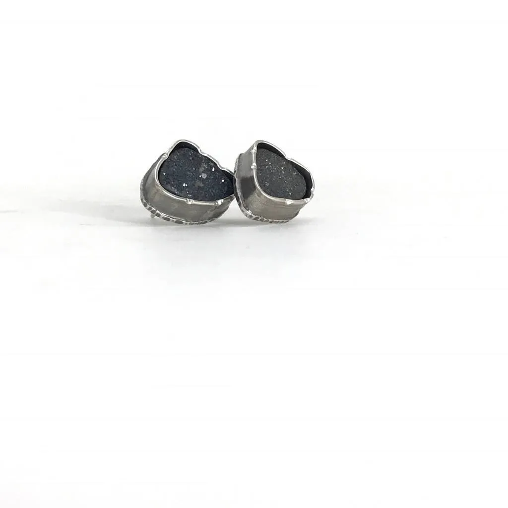Creative Black Tie Medium Studs - triangular (wholesale)