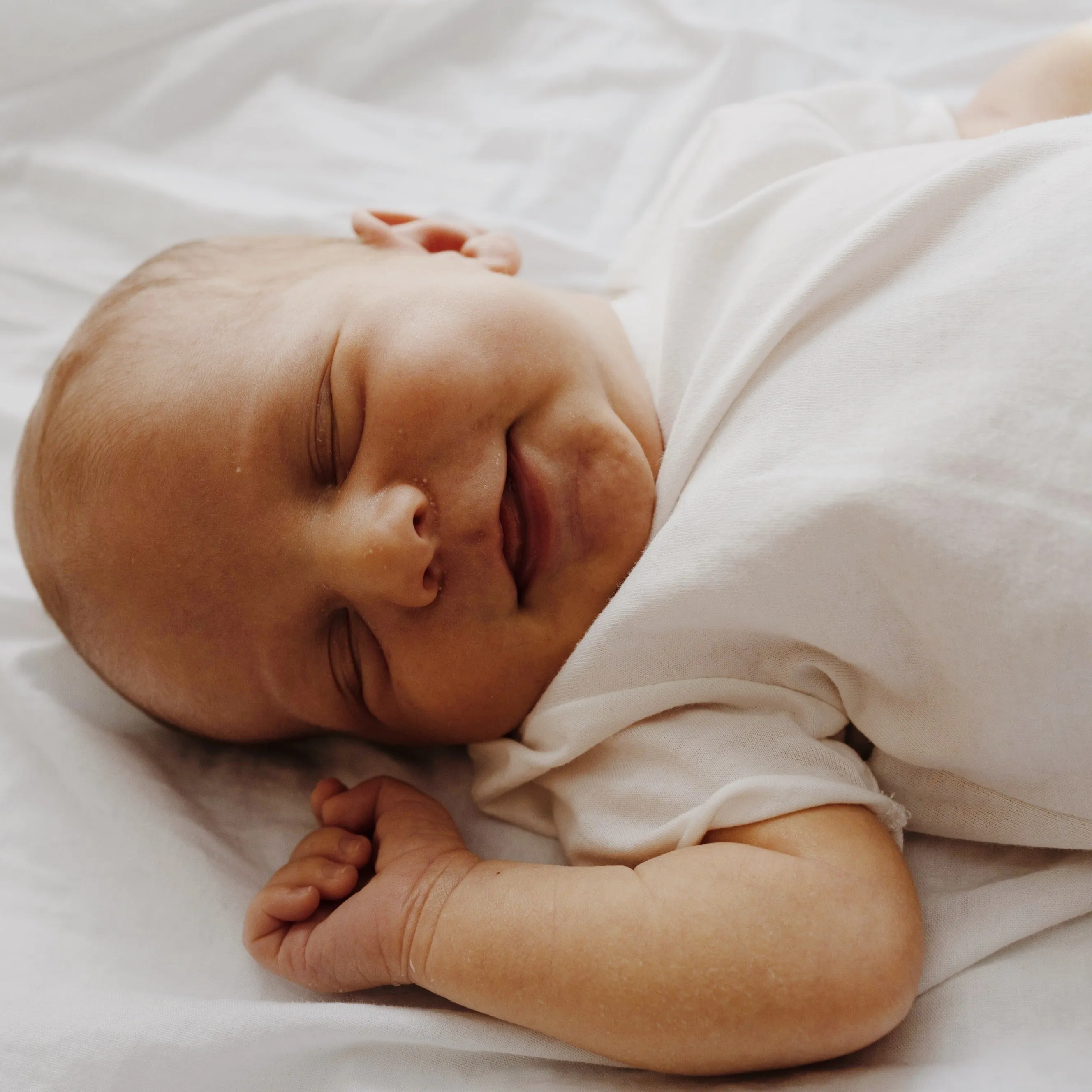 Cree Cotton Jersey Baby Bodysuit (Natural White)