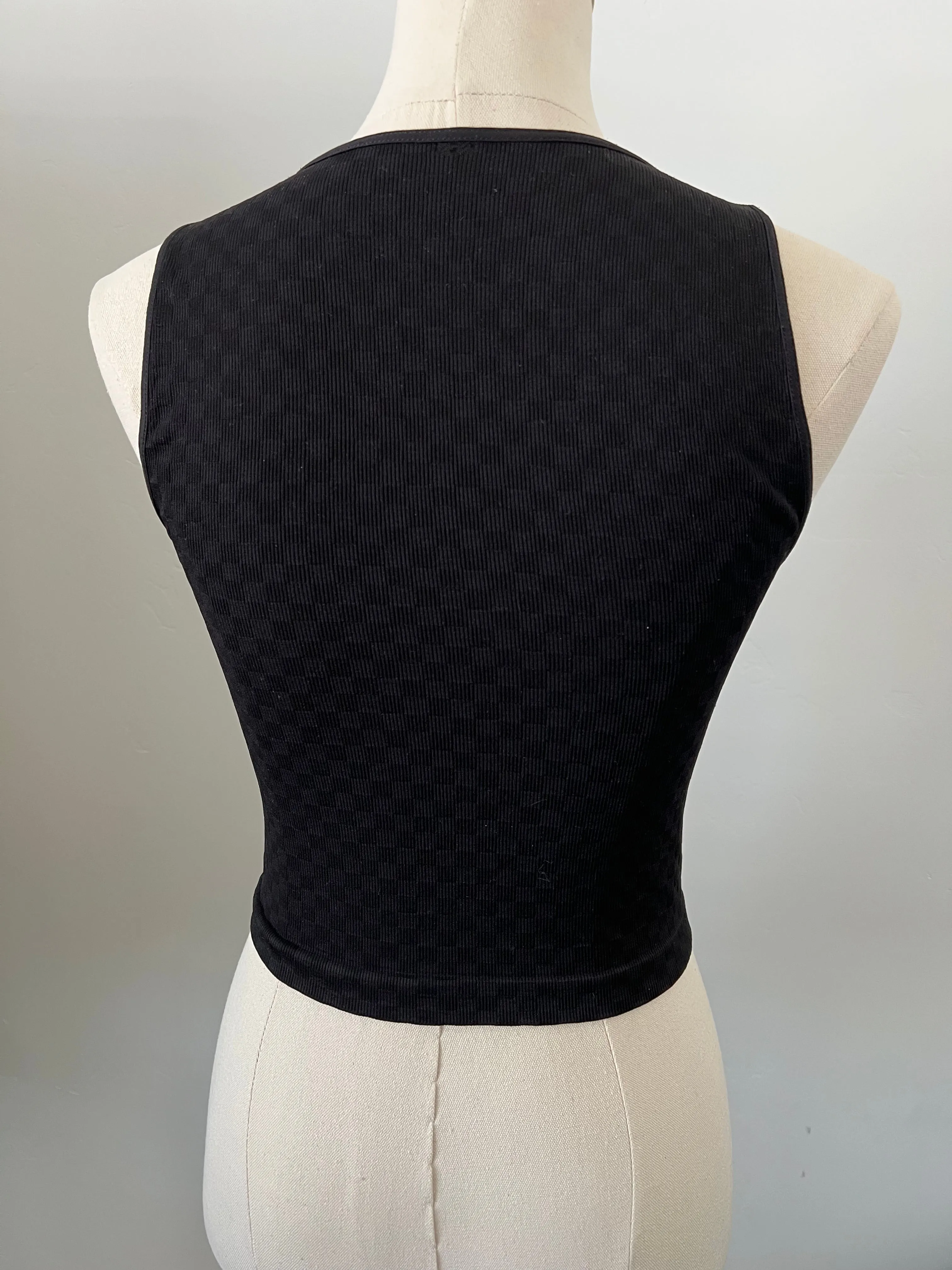 Cropped Ribbed High Neck - Subtle Black Checker