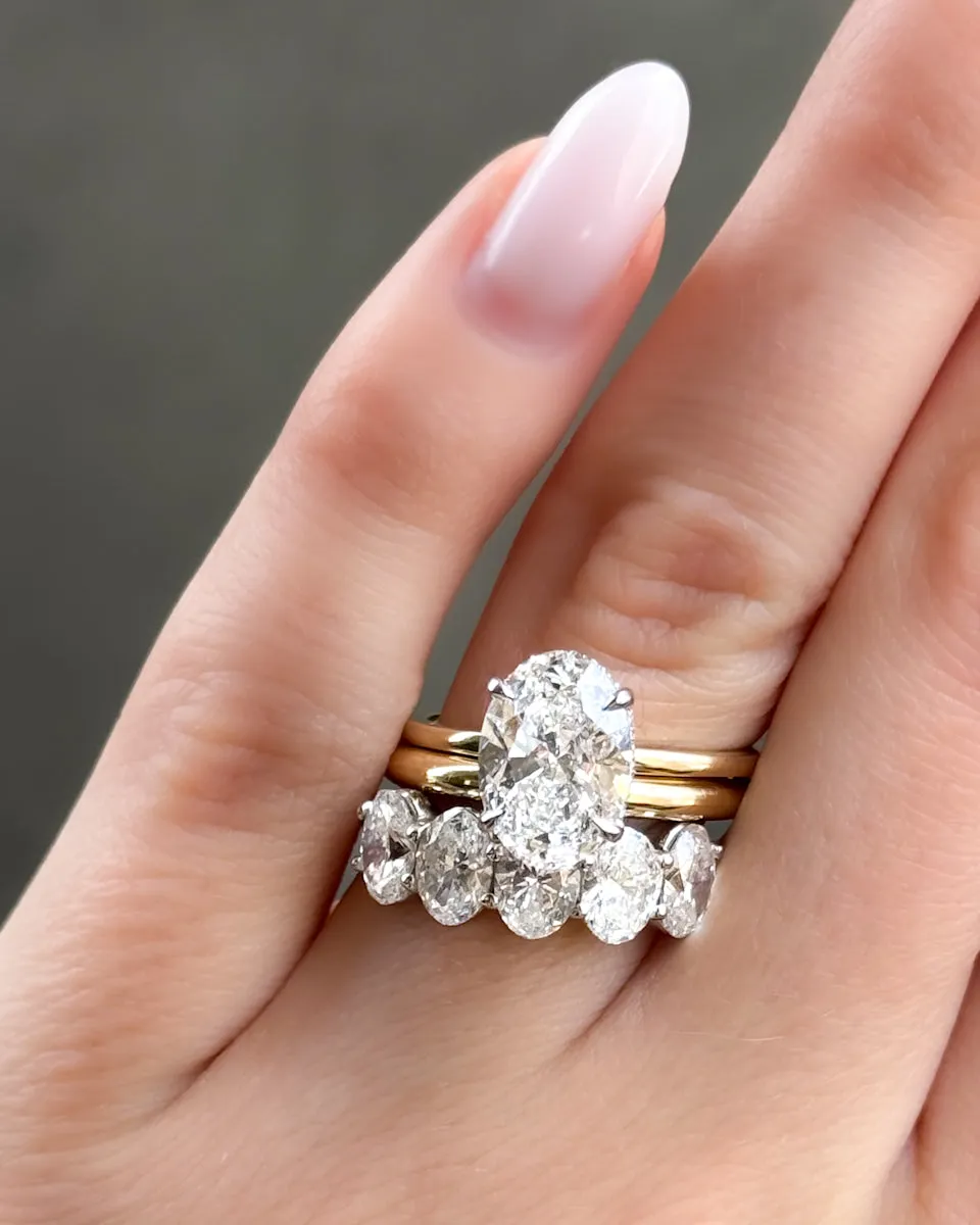 Donut Rounded Wedding Band