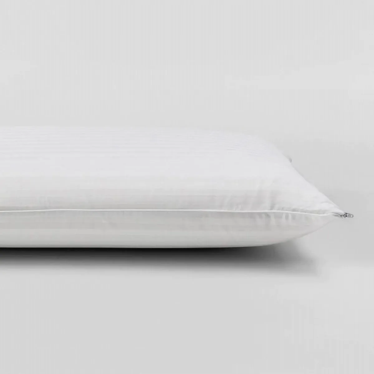 Dreamaker Latex Pillow - Low Profile