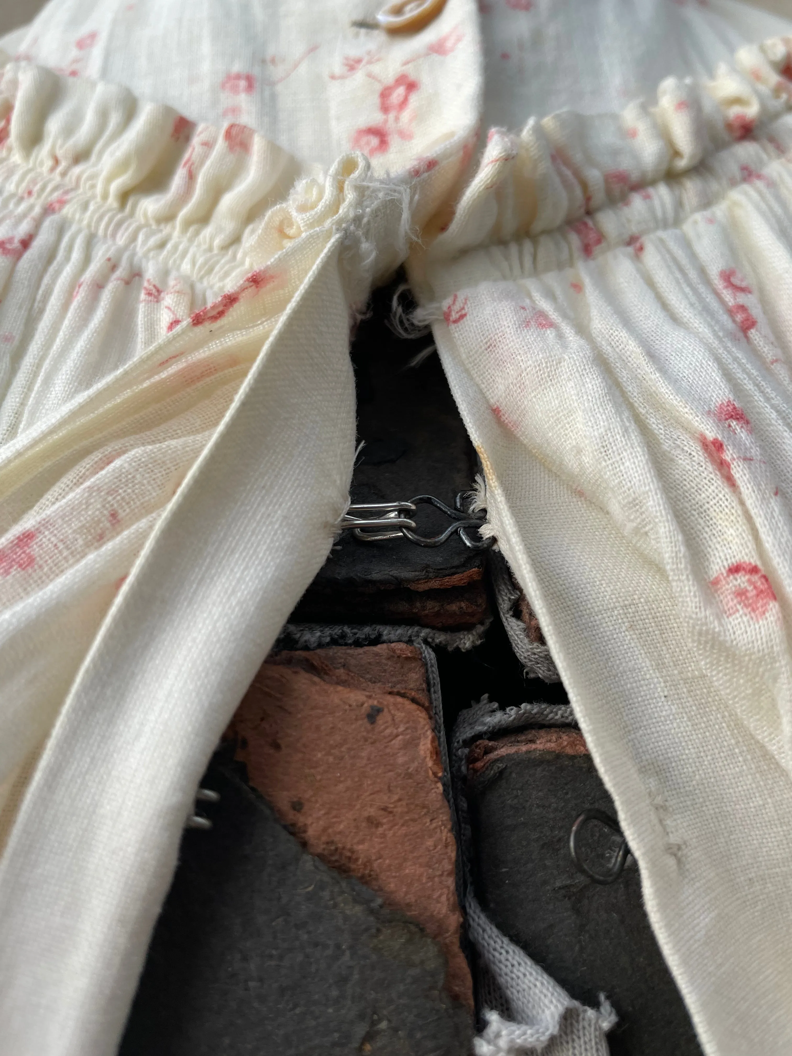 Early 1900s Ditsy Floral Calico Ethereal Blouse