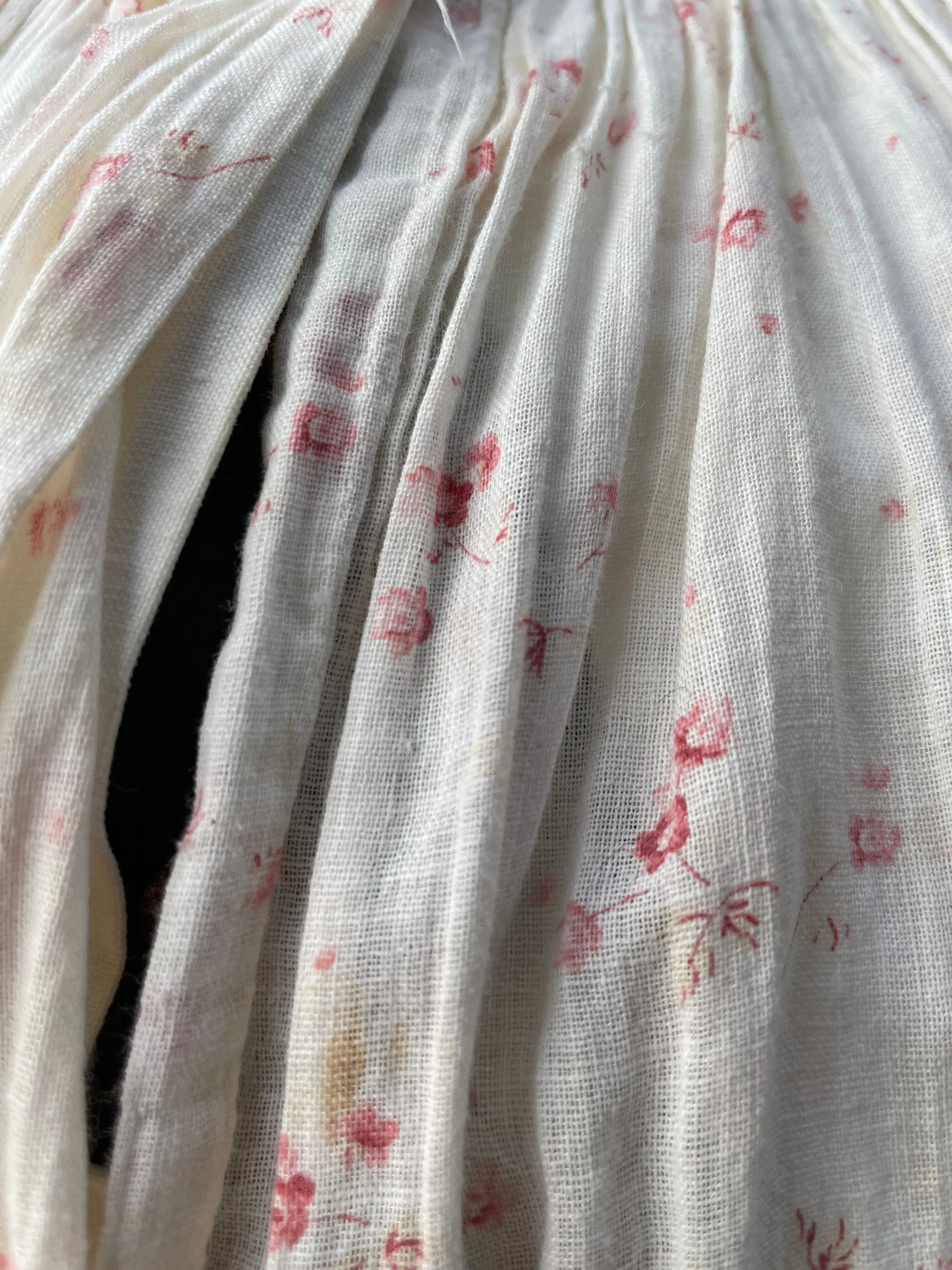 Early 1900s Ditsy Floral Calico Ethereal Blouse
