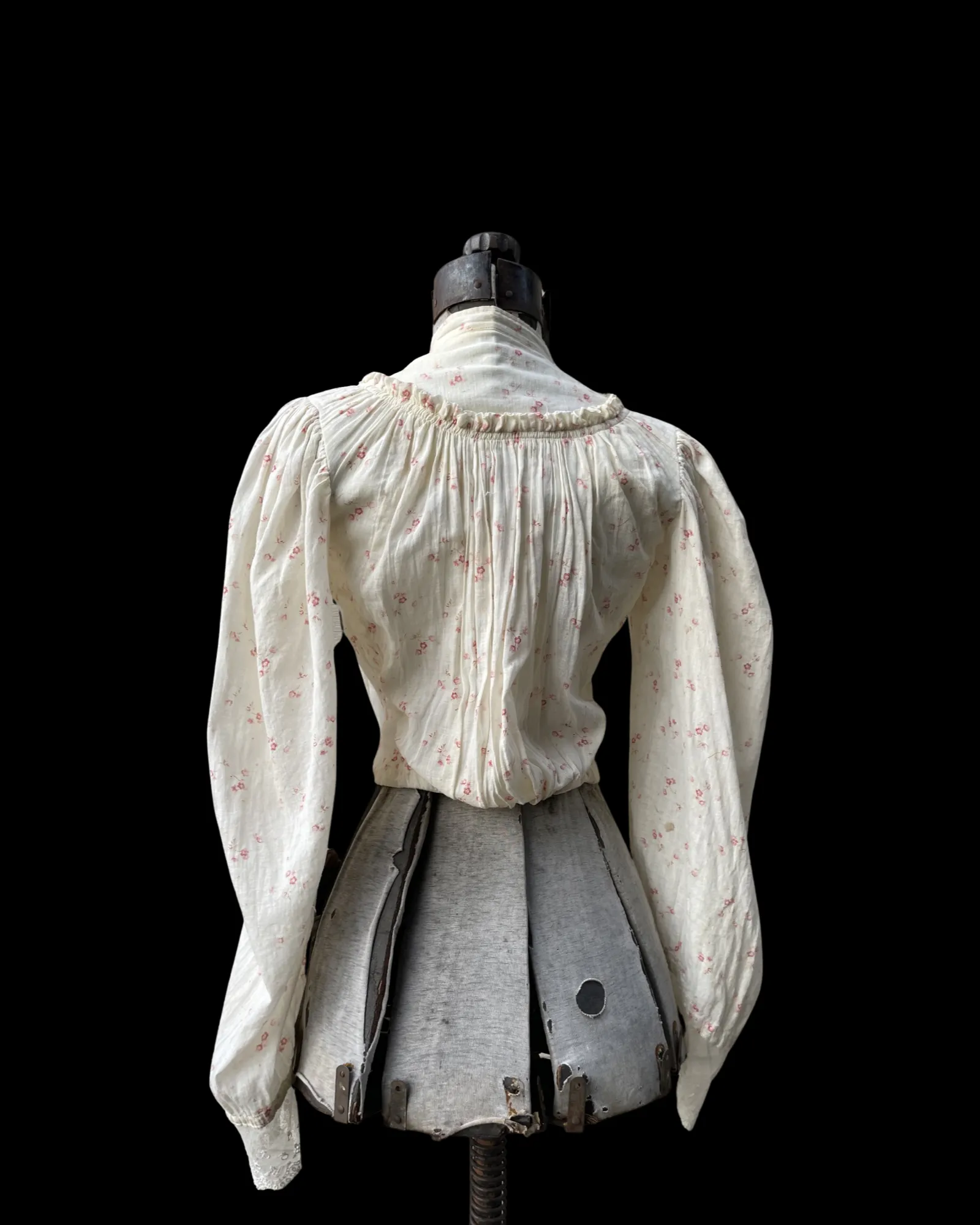 Early 1900s Ditsy Floral Calico Ethereal Blouse