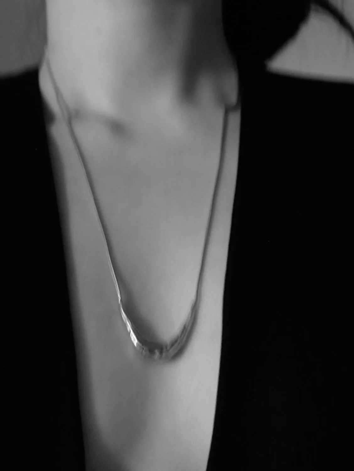 Elbow Necklace