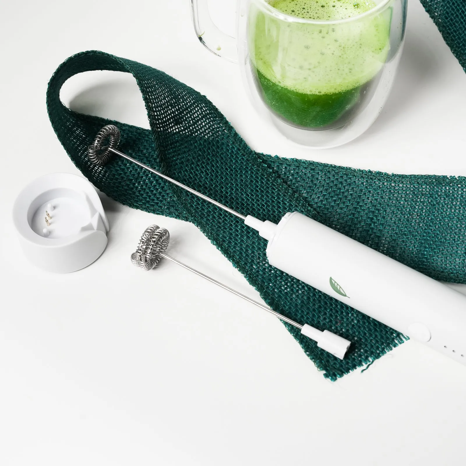 Electric Whisk/Frother with USB Charging Base
