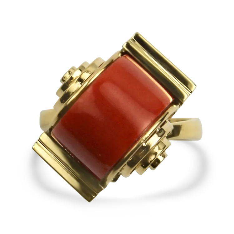 Estate 18K Yellow Gold Coral Pagoda Ring