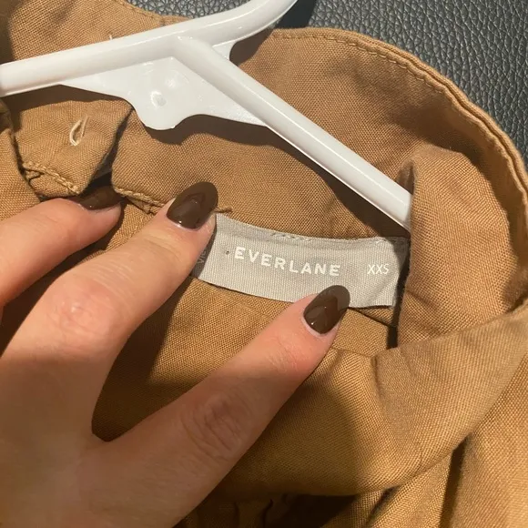 Everlane The Tiered Midi Dress Cotton‎ Mock Neck Short Sleeve Tan Women Runs Big
