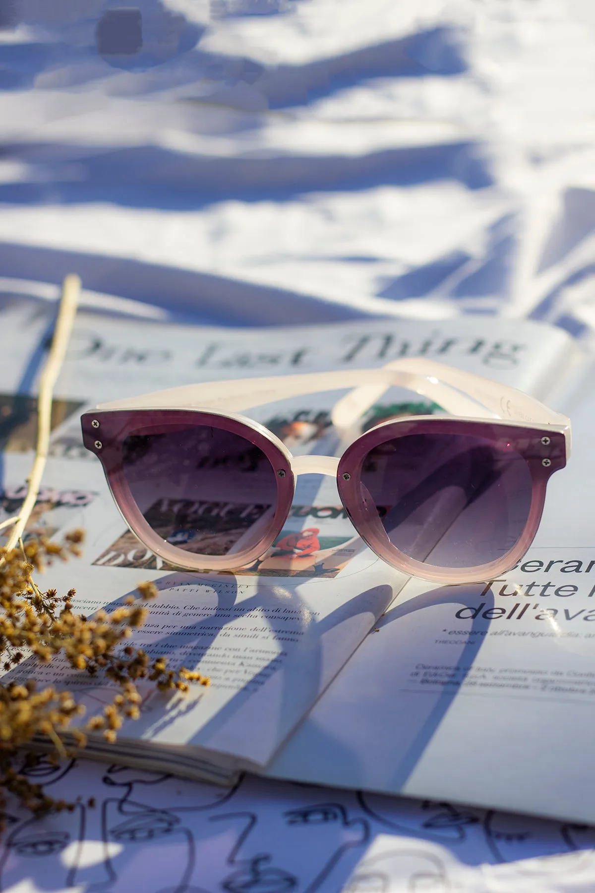 Front Lens Rounded Sunglasses