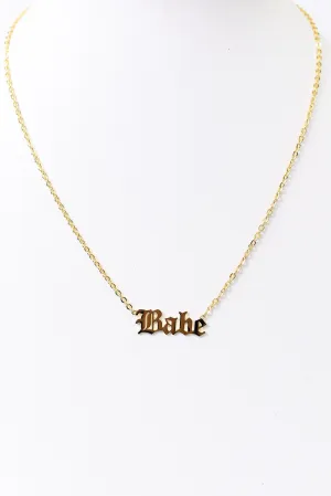 Gold/Chain Linked/'Babe' Necklace - NEK3888GO