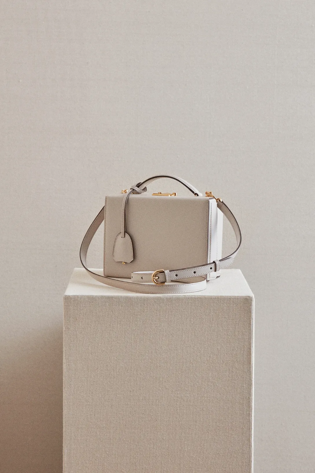 Grace Small Box Bag Calfskin | Light Taupe
