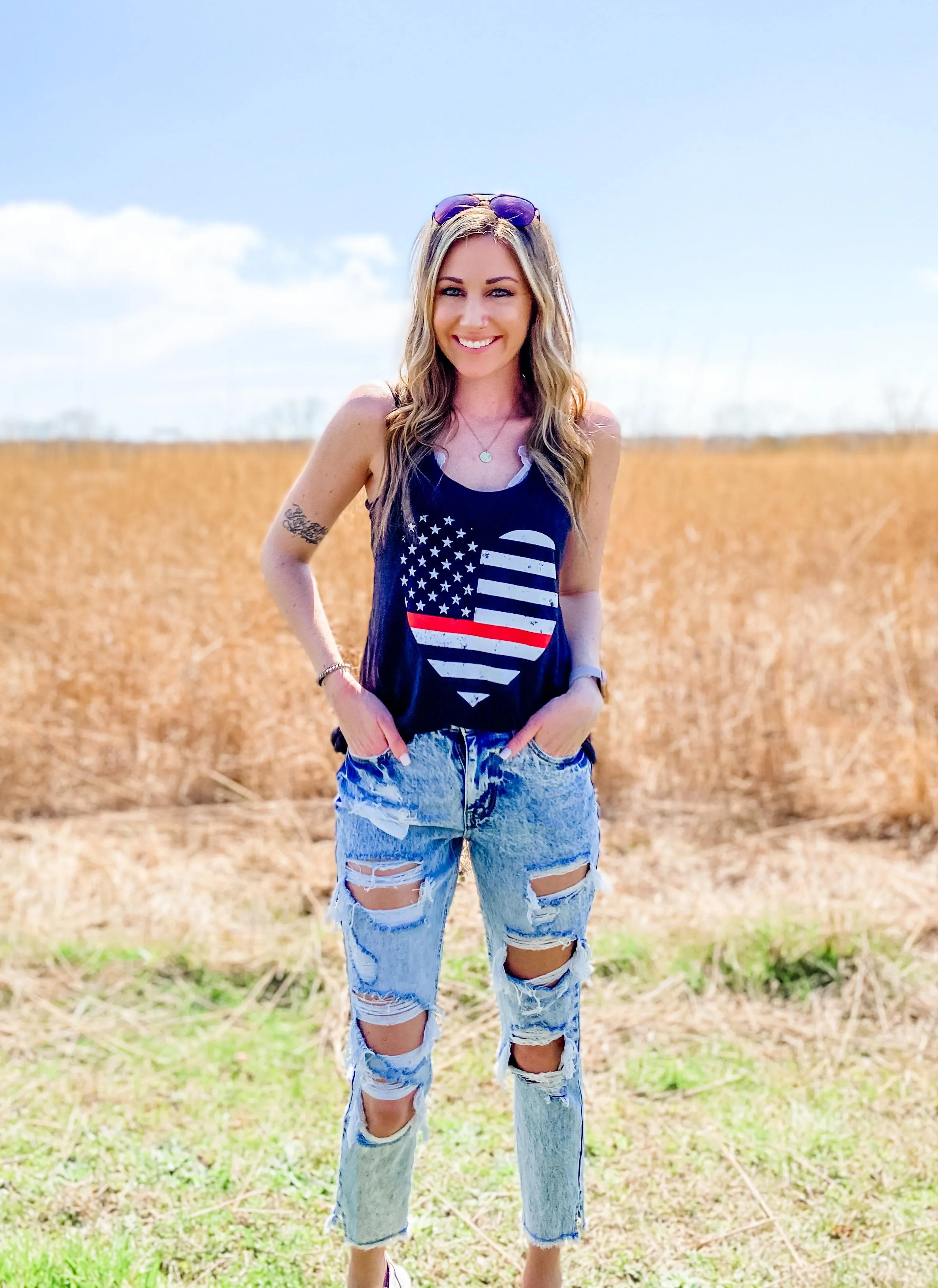 Grunge Heart Flag © Ladies Flowy Racerback Top (Thin Red Line)